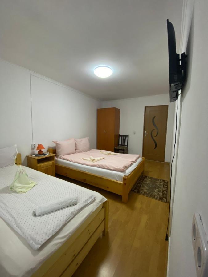 Hotel Dobra Haz Covasna Exterior foto